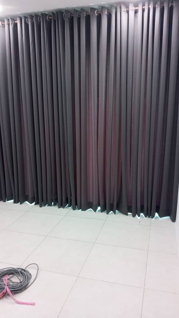 Tropical print window treatments - Gallery Image 100