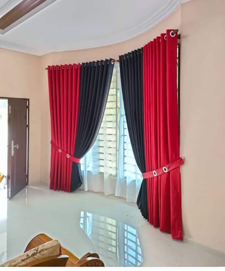 Traditional damask curtains - Gallery Image 126
