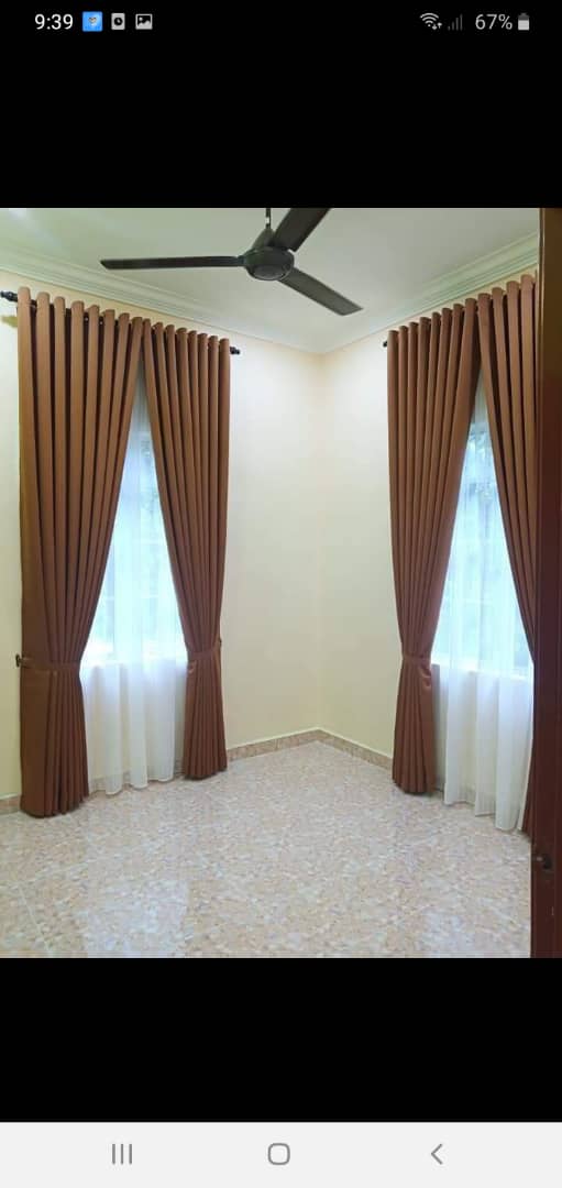 Roman shade window treatment - Gallery Image 92